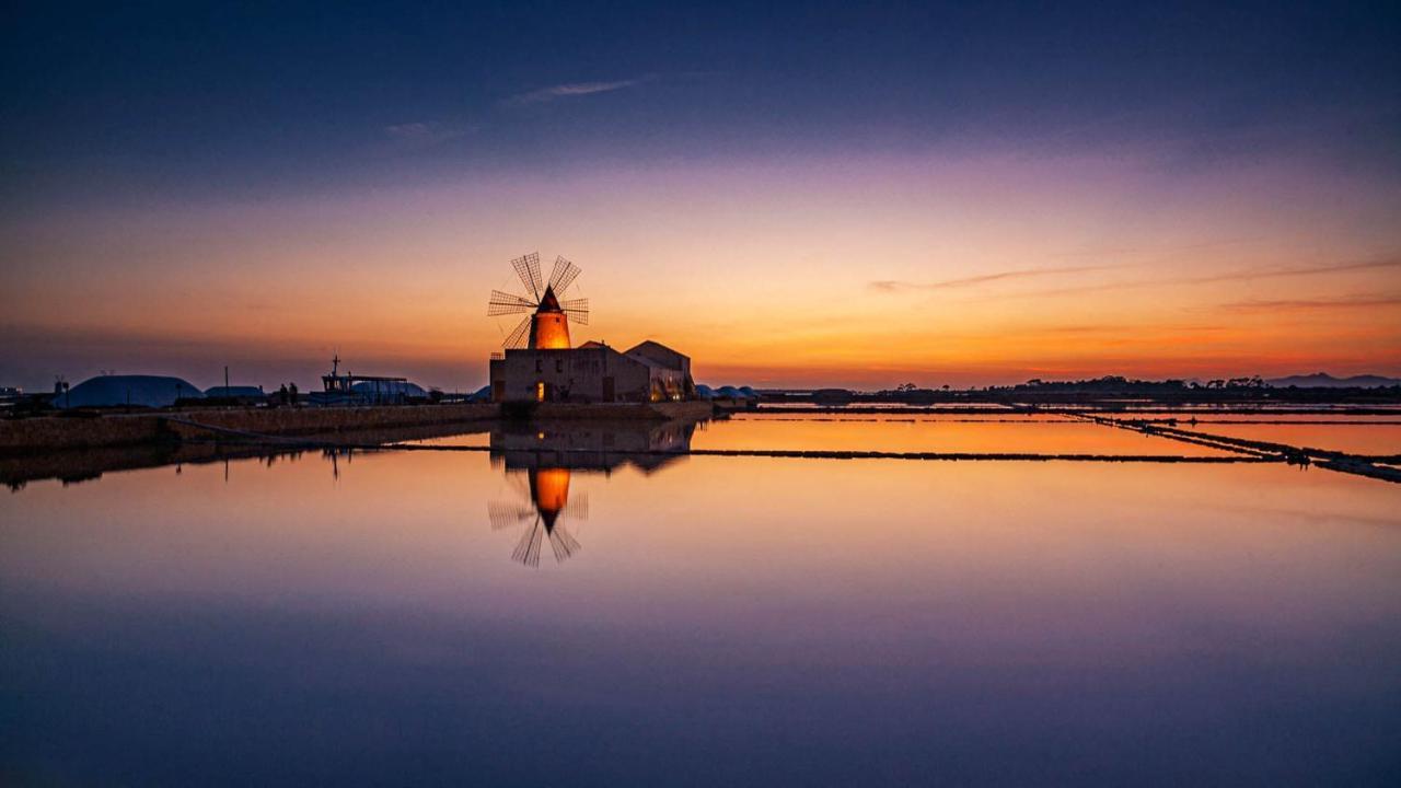 Sole, Mare E Trallalla Rilievo Εξωτερικό φωτογραφία