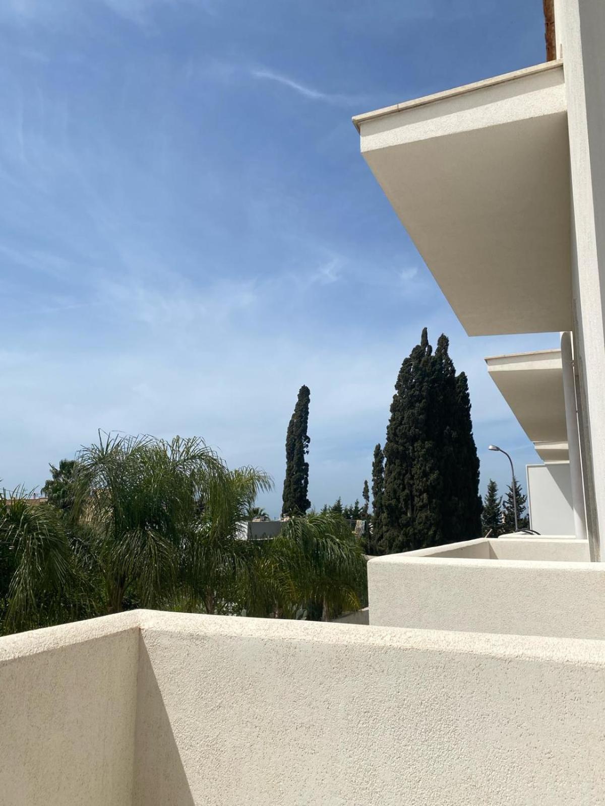 Sole, Mare E Trallalla Rilievo Εξωτερικό φωτογραφία